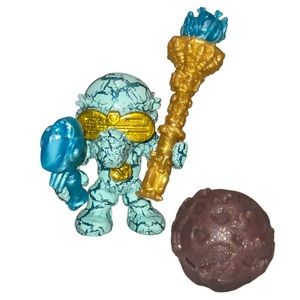 Treasure X Fire Vs Ice CEPTRON Figure Ice Cold Hunters Moose Fishbone & Ball